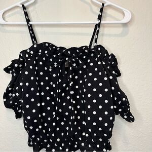 H&M divided, polkadot crop top 🖤 off the shoulder 🖤 XXS